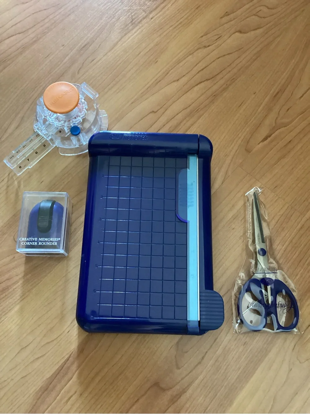 Scrapbooking‎ Lot Creative Memories Fiskars Templates Papers Tools Albums